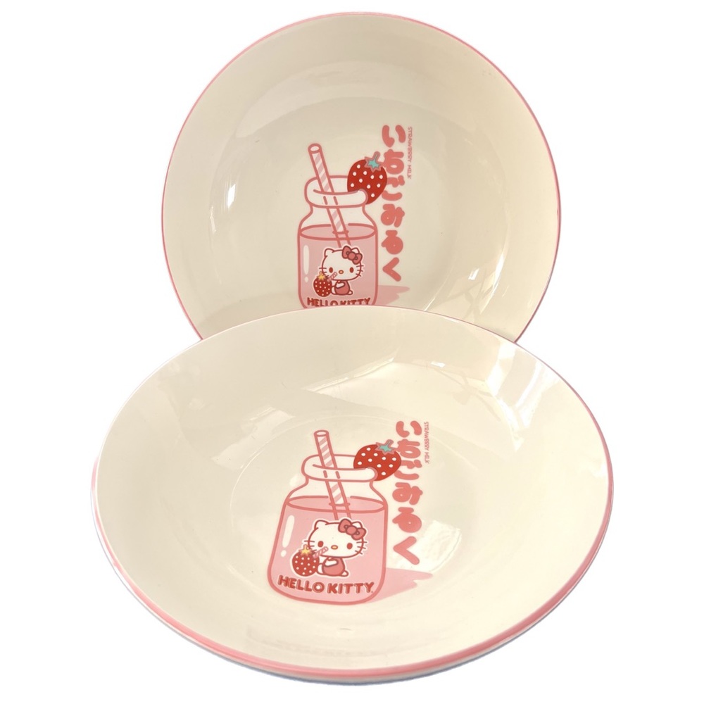 HELLO KITTY Strawberry Milk Plate